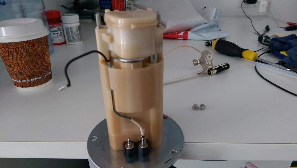 DIY: 2007+ Fuel Pump and Strainer Service | Kawasaki Ninja DIY: 2007+ Fuel Pump and Strainer Service | Kawasaki Ninja