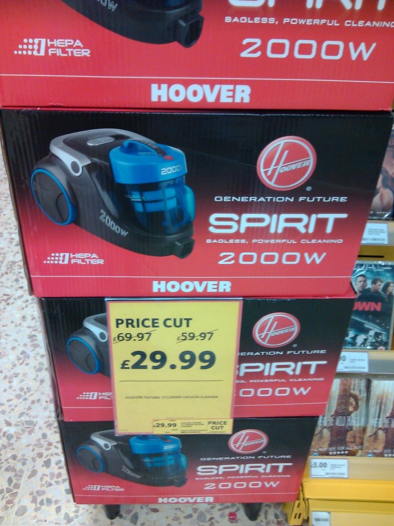 Hoover Spirit 2000W Bagless cylinder vacuum cleaner £29.99 Tesco